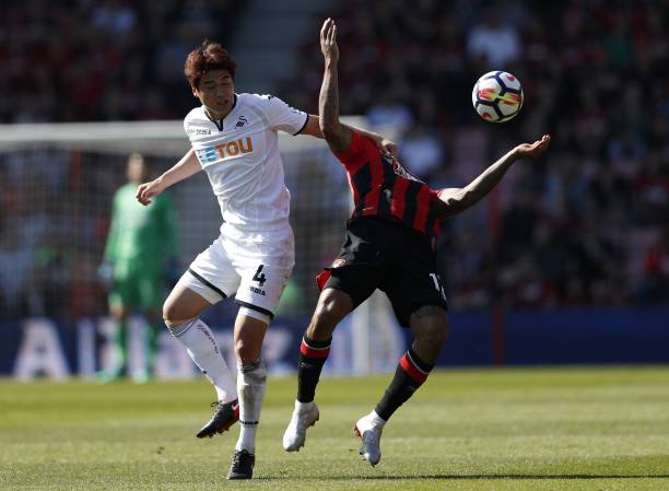 任何不利的 任何不利的