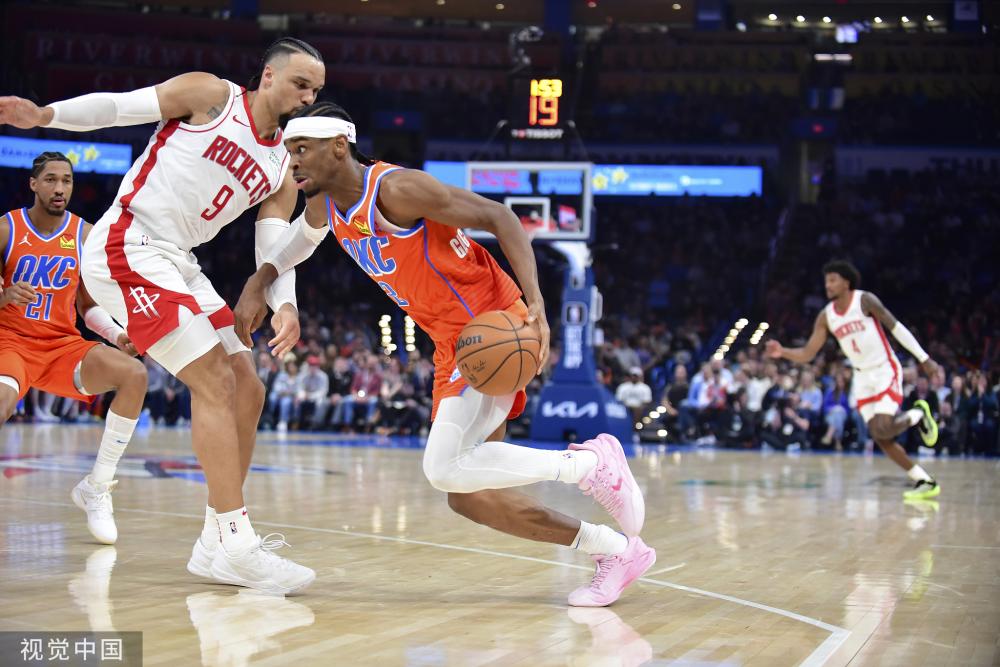 萨里在足球 萨里在足球