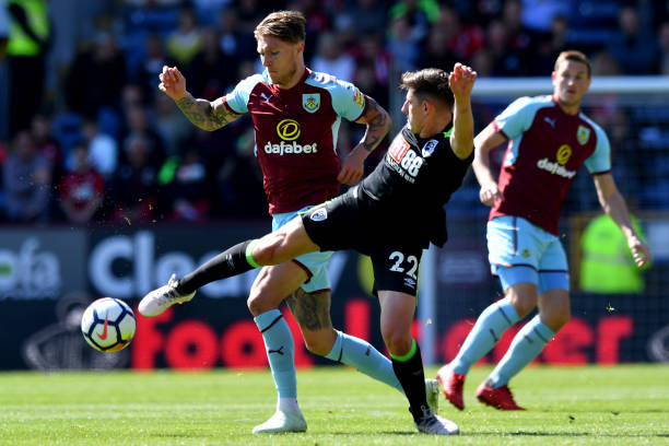 何放弃埃尔 何放弃埃尔